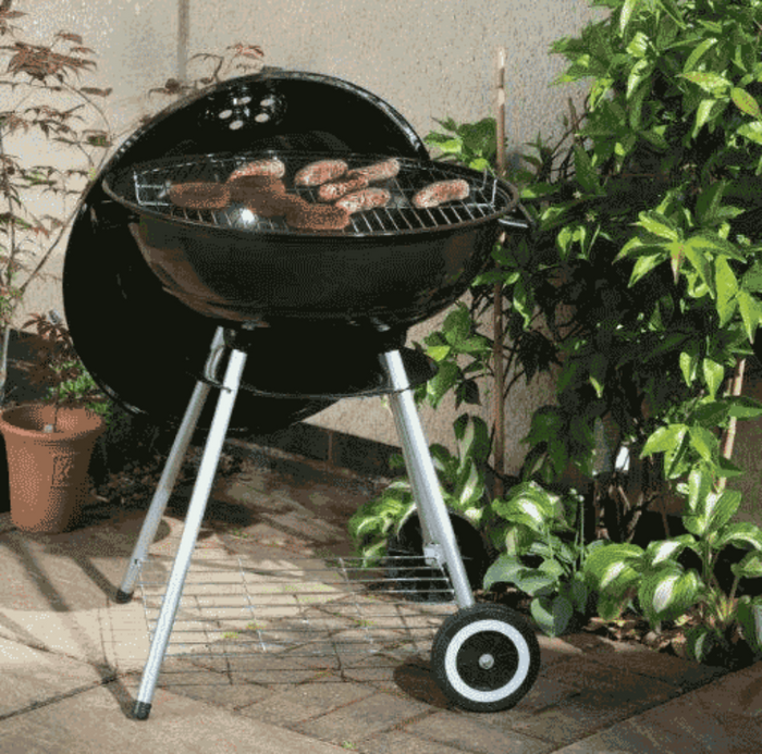 Lifestyle 22″ Kettle Charcoal BBQ